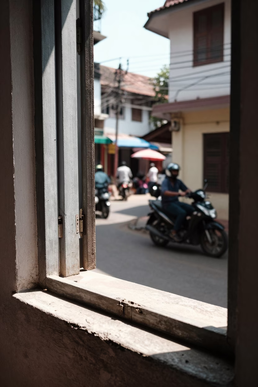 2000s Photography in Kochi at The Flat Glare Of Noon Light in in Kochi, India