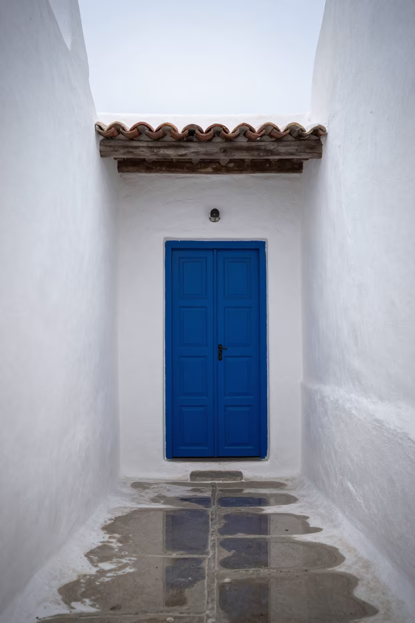 Blue Door Cycladic House Skylit Passageway in inside a skylit passageway in Muzaffarnagar