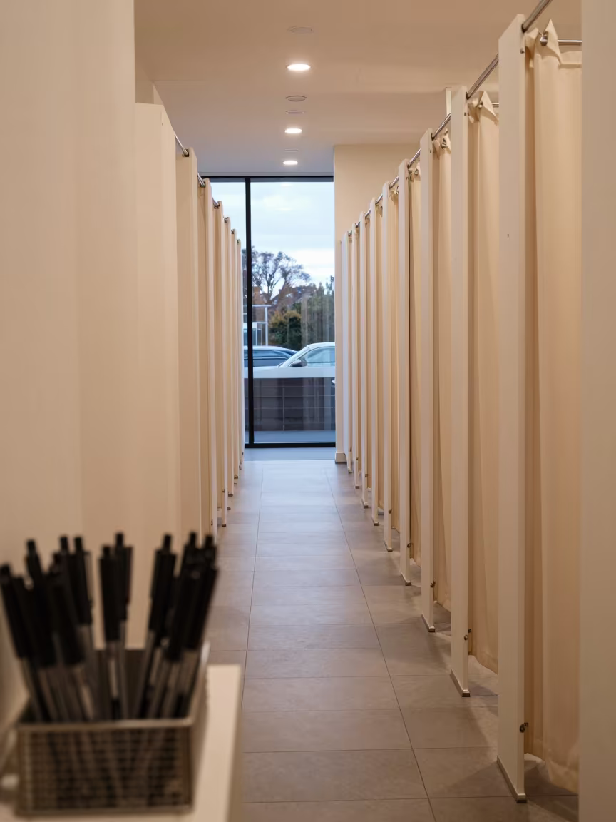 Cash Wrap Pen Chain Base in Dunedin Fitting Corridor in inside a fitting room corridor near Dunedin