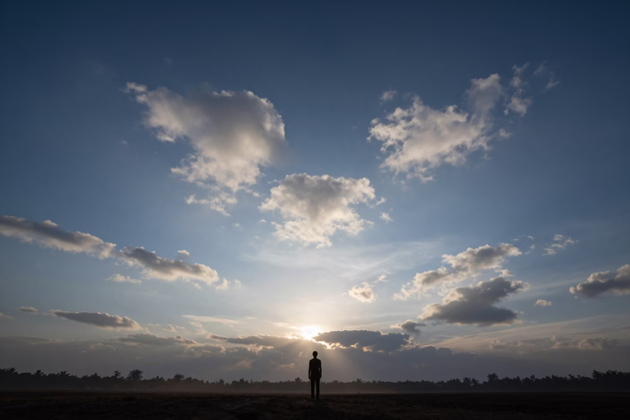 Cirrus Uncinus Clouds Over Goa at Dawn in beneath fast-moving cloud bands in Goa