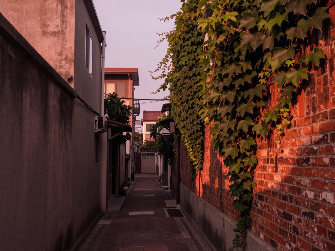 Copper-toned Light Before Dusk on Before Dusk in Kaohsiung in in Kaohsiung, Taiwan