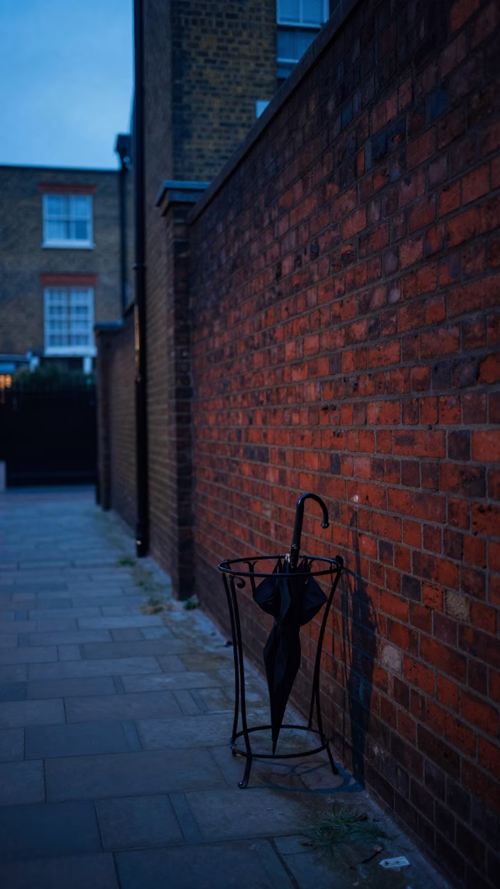 Dawn Light at First Light Of Dawn in London in in London, United Kingdom