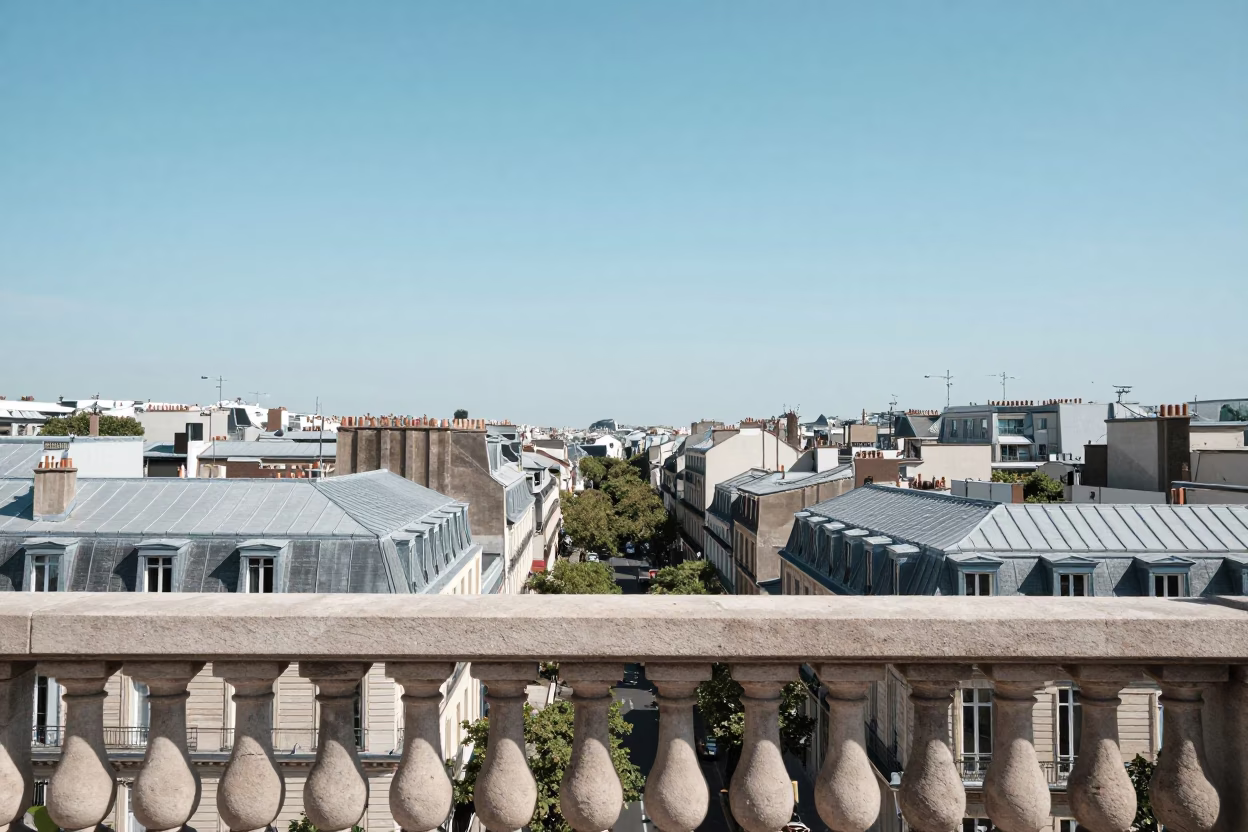 Flat Noon Light Landscape Horizon Shot of Paris France Street Scene in in Paris, France