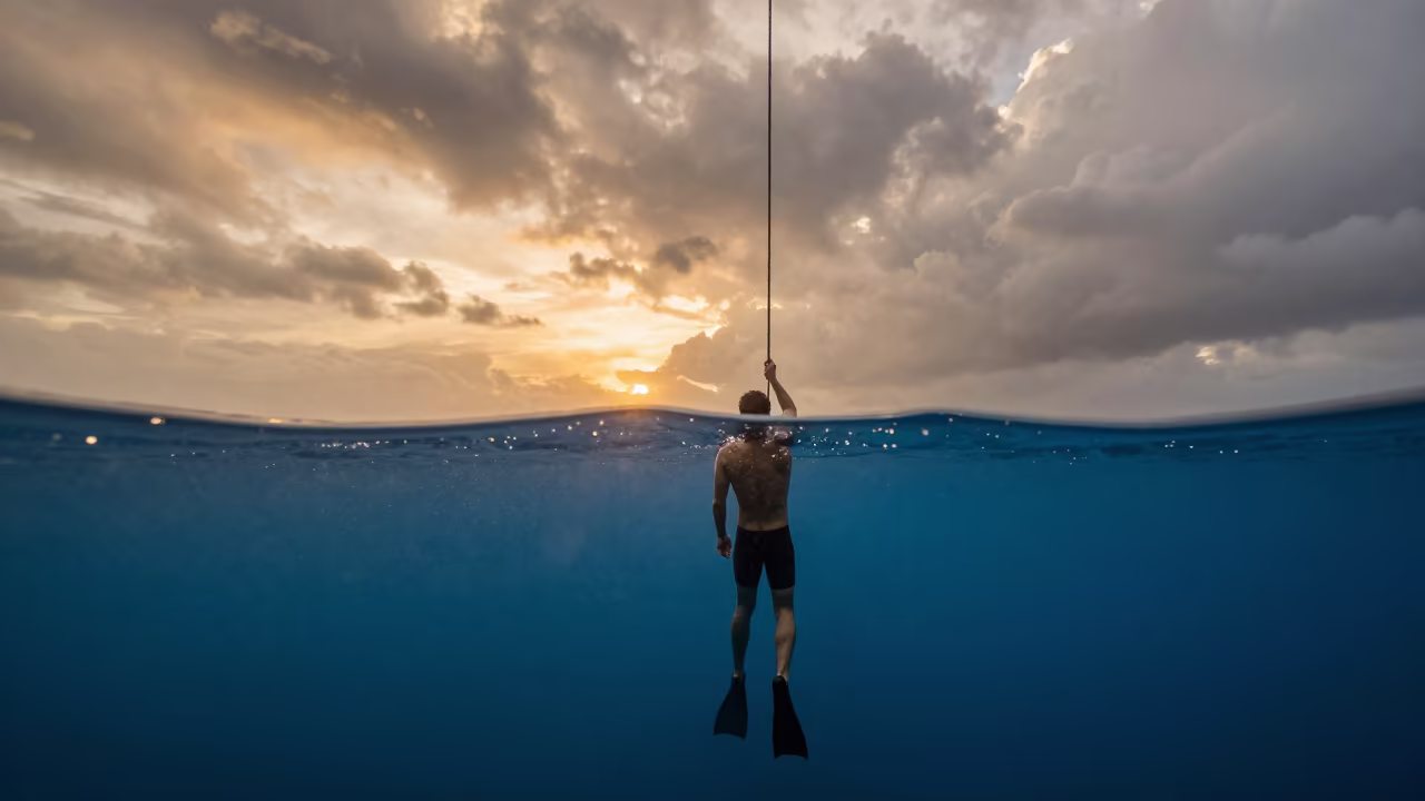 Freediver Descending Rope Amber Sunset Rain Jabalpur in in Jabalpur