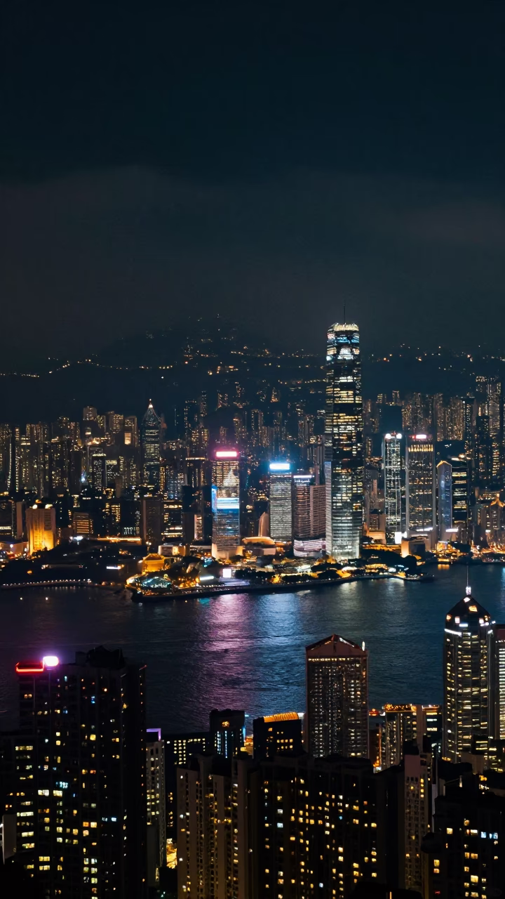 Horizon Shot in Hong Kong at The Deepest Night Sky Light in in Hong Kong, Hong Kong