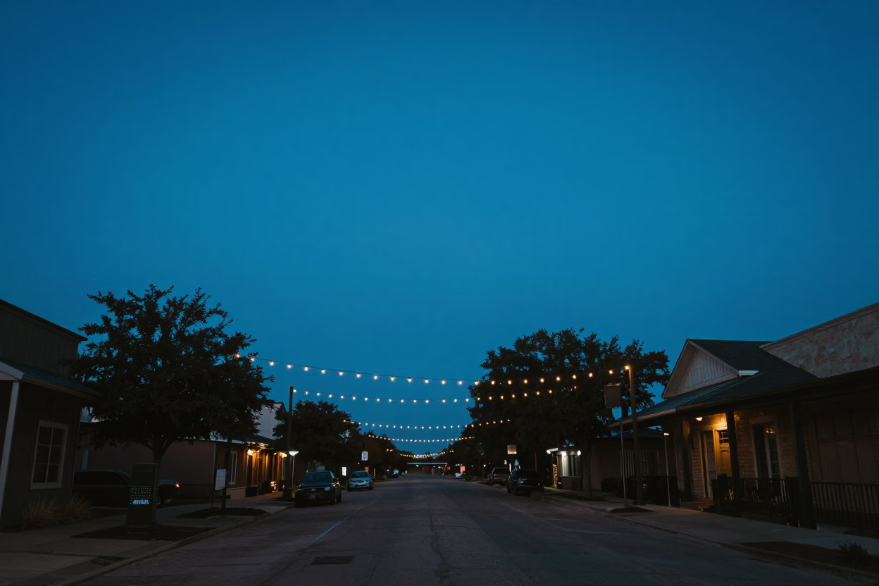 Horizon View at The Last Blue Light Of Evening in Austin in in Austin, Texas, United States