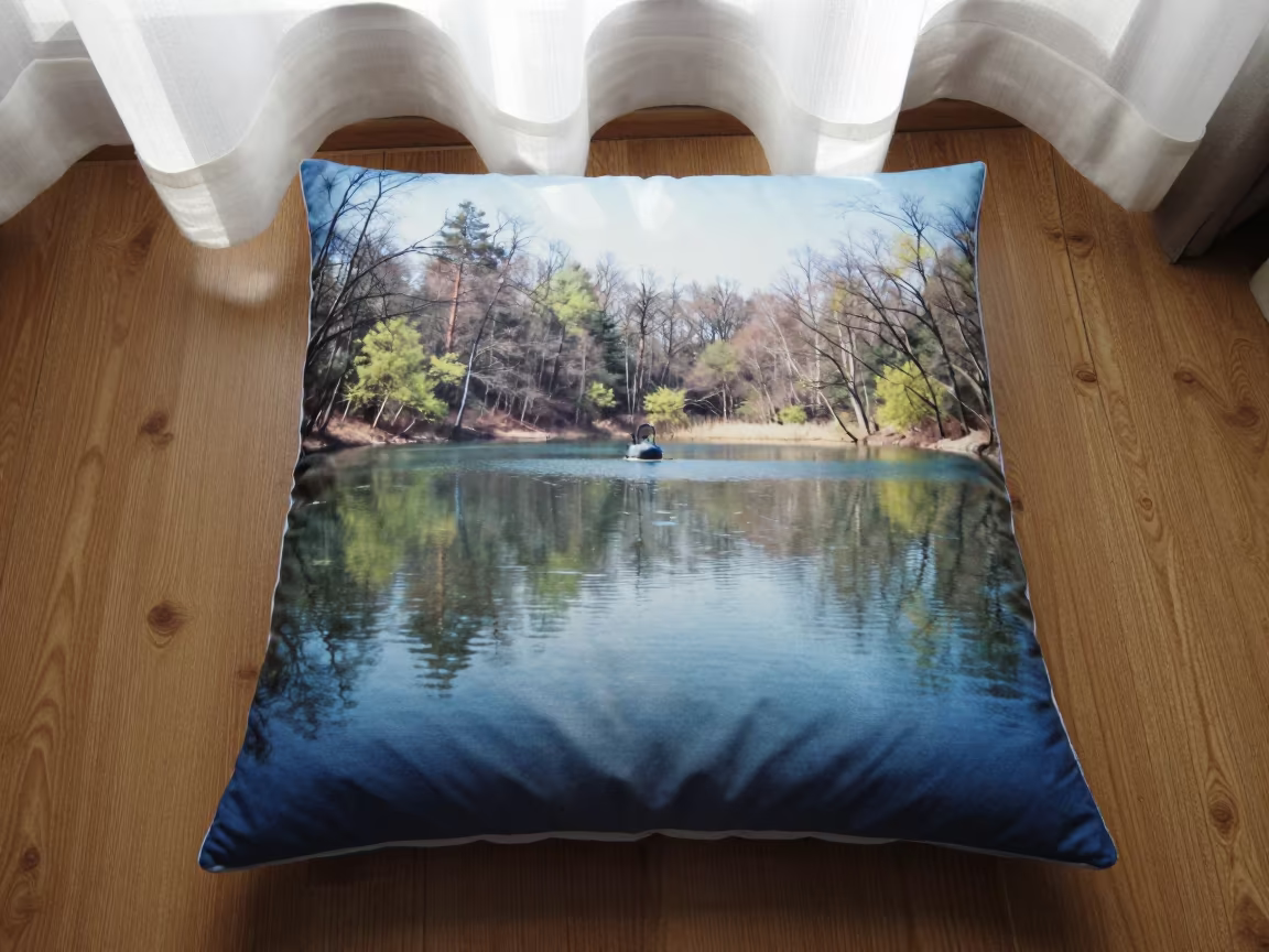 Kettle Lake Cushion Nook in Mokotow Warsaw in on a reading nook cushion in Mokotow, Warsaw