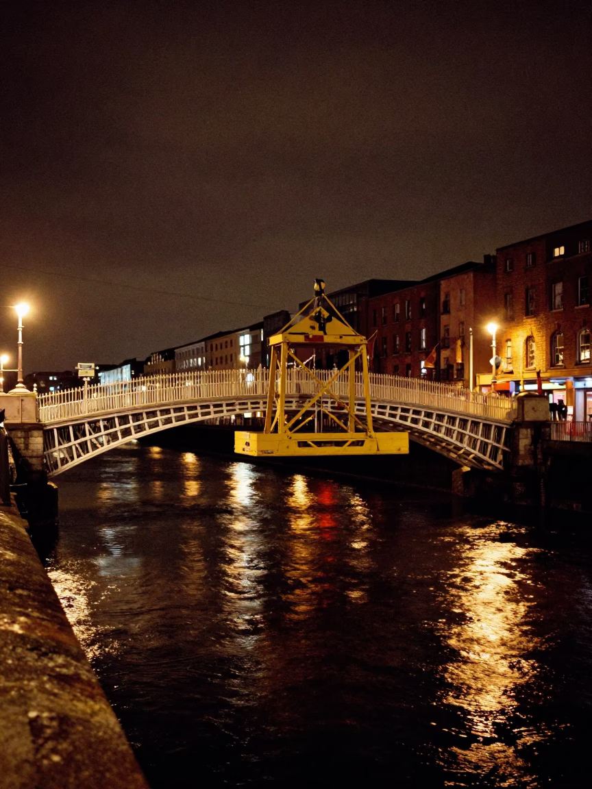 Maintenance Cradle in Dublin at Deep In The Night Light in in Dublin, Ireland