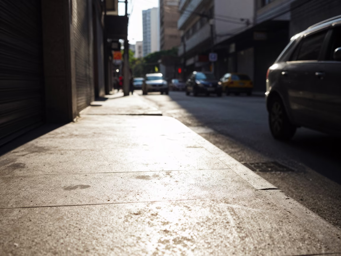 Midday Sunlight Striking Countertop in São Paulo Brazil Street Scene in in São Paulo, Brazil