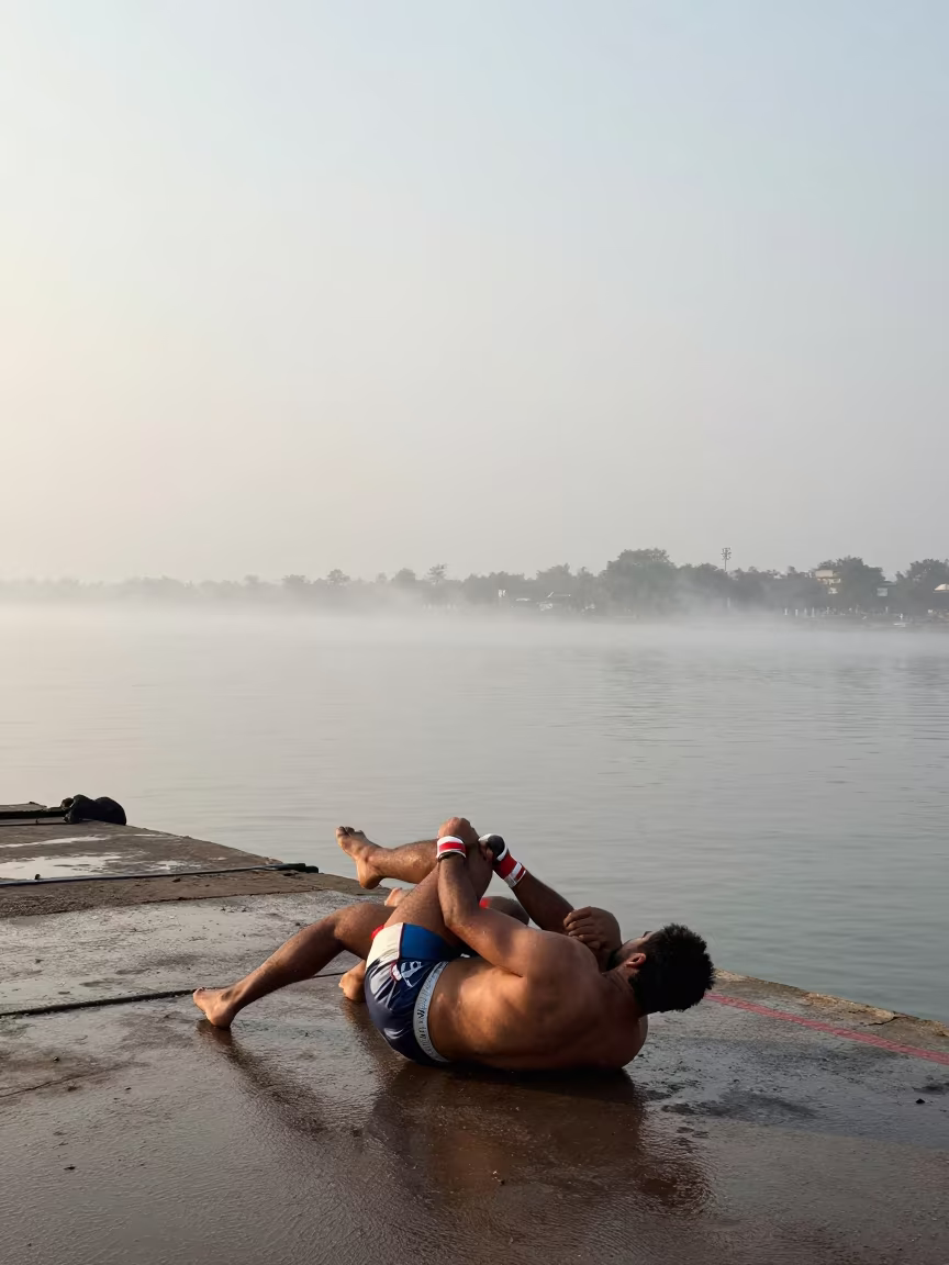 MMA Fighter Chokehold Harbor Mist Bhopal in at a harbor edge in Bhopal