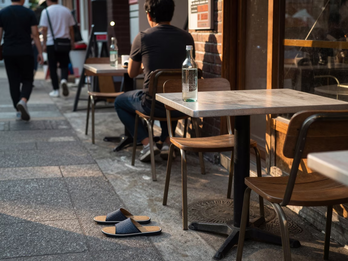 Outdoor Seating at The Early Afternoon Light in Seoul in in Seoul, South Korea