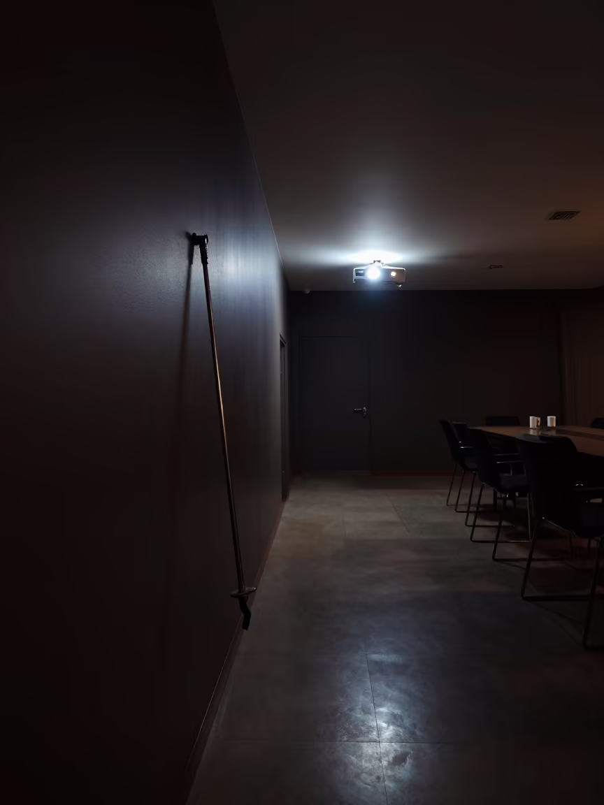 Predawn Copy Room Jam Wand in Antalya Conference Space in inside a conference room in Antalya