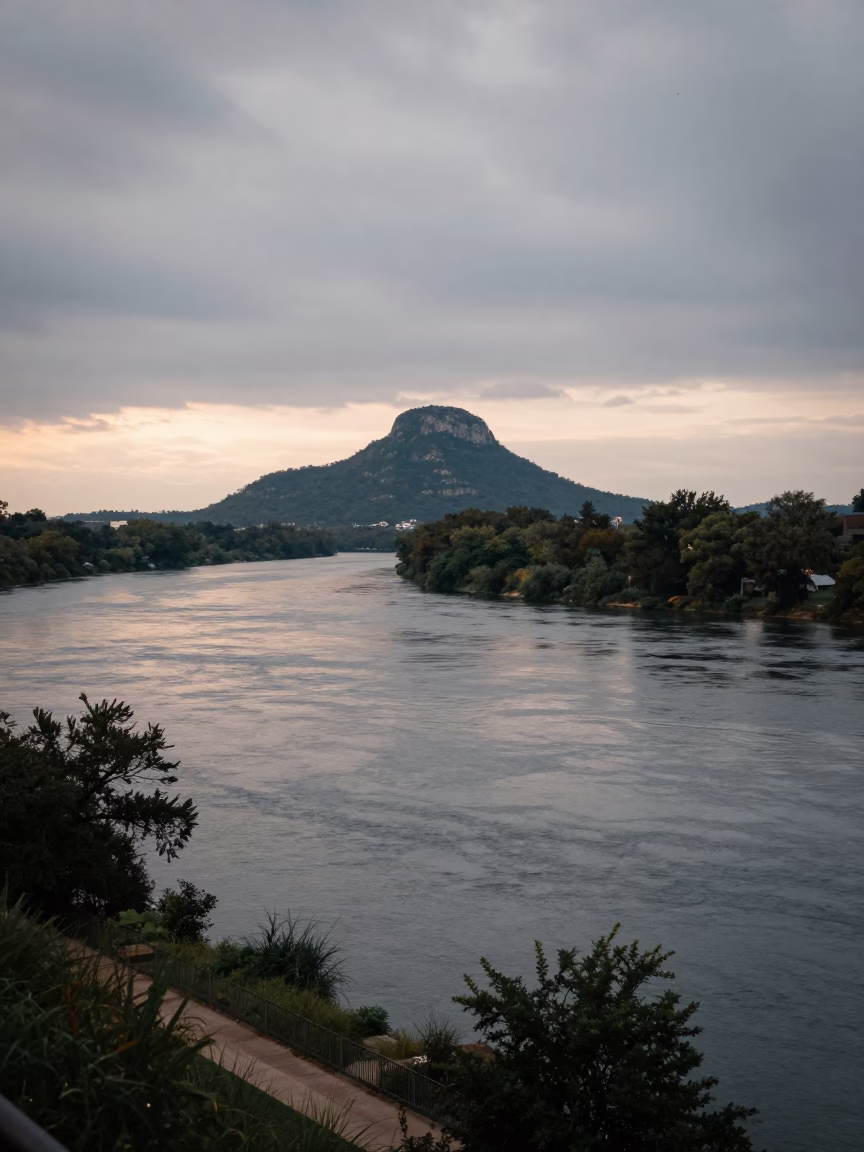 River Overlook in Austin in in Austin, Texas, United States
