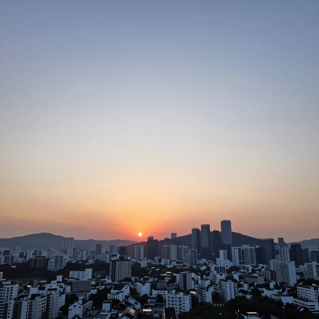 Seoul South Korea Sunset Horizon Line Cityscape and Urban Skyline in in Seoul, South Korea