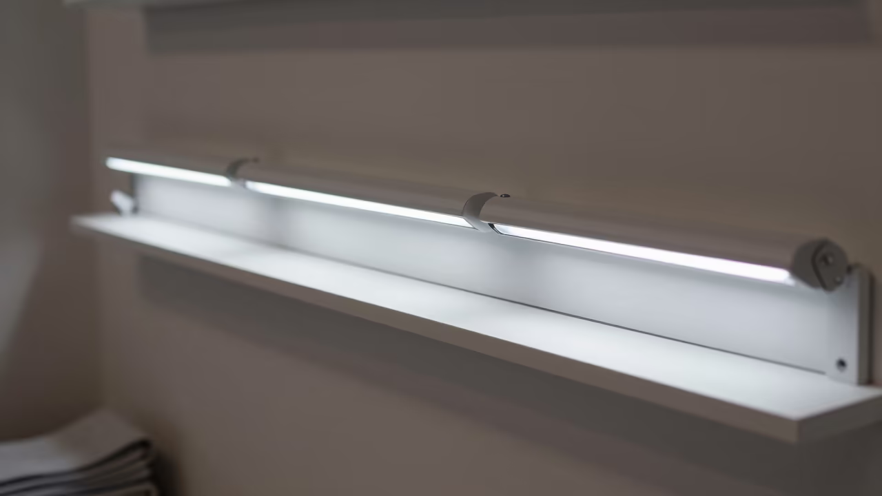 Service Menu Clip Rail Before Dawn in Maracaibo Beauty Salon in in a beauty supply area under white LEDs in Maracaibo