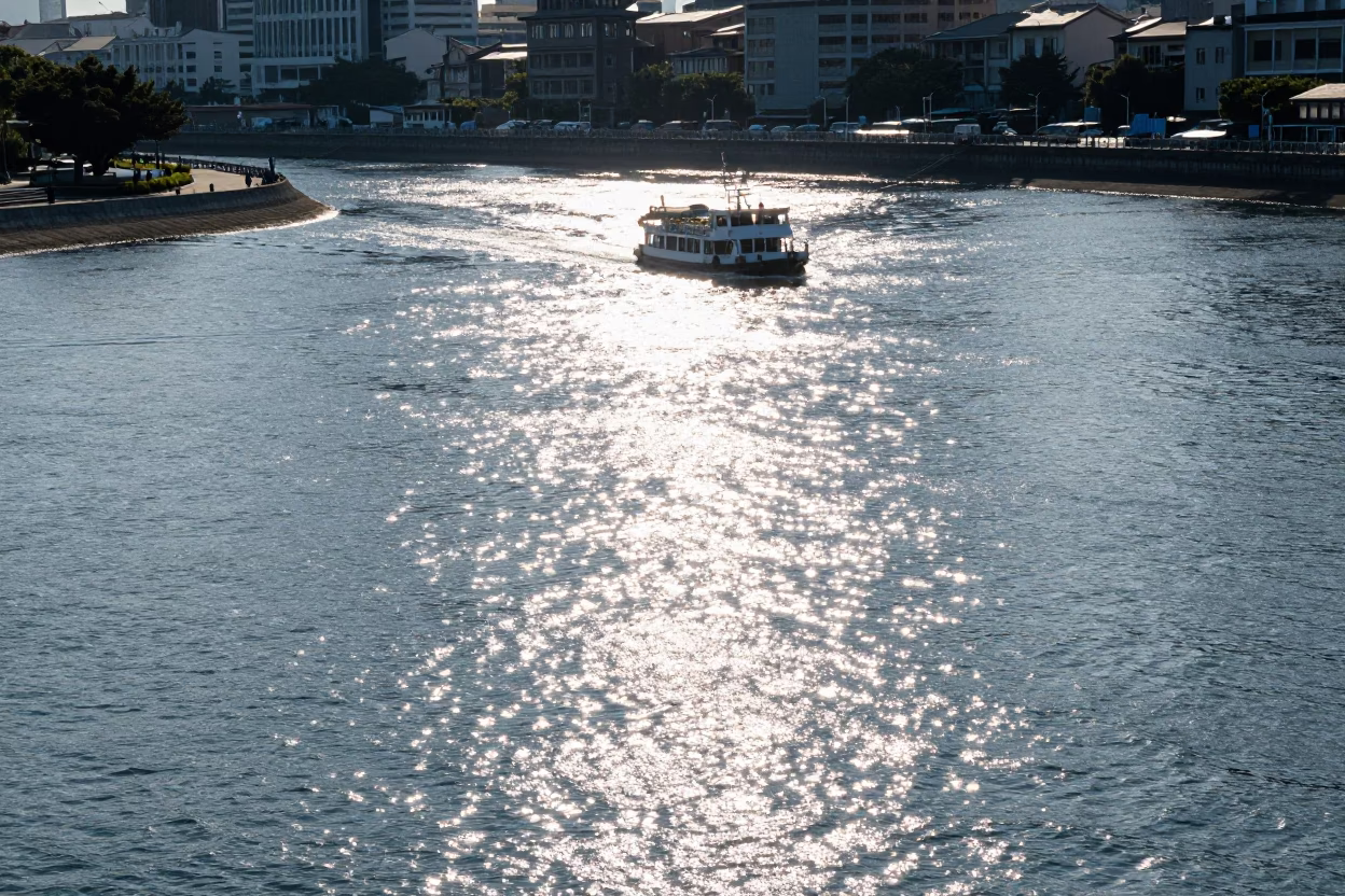 Sun stripe across basin at midday in Kaohsiung Taiwan street photography in in Kaohsiung, Taiwan