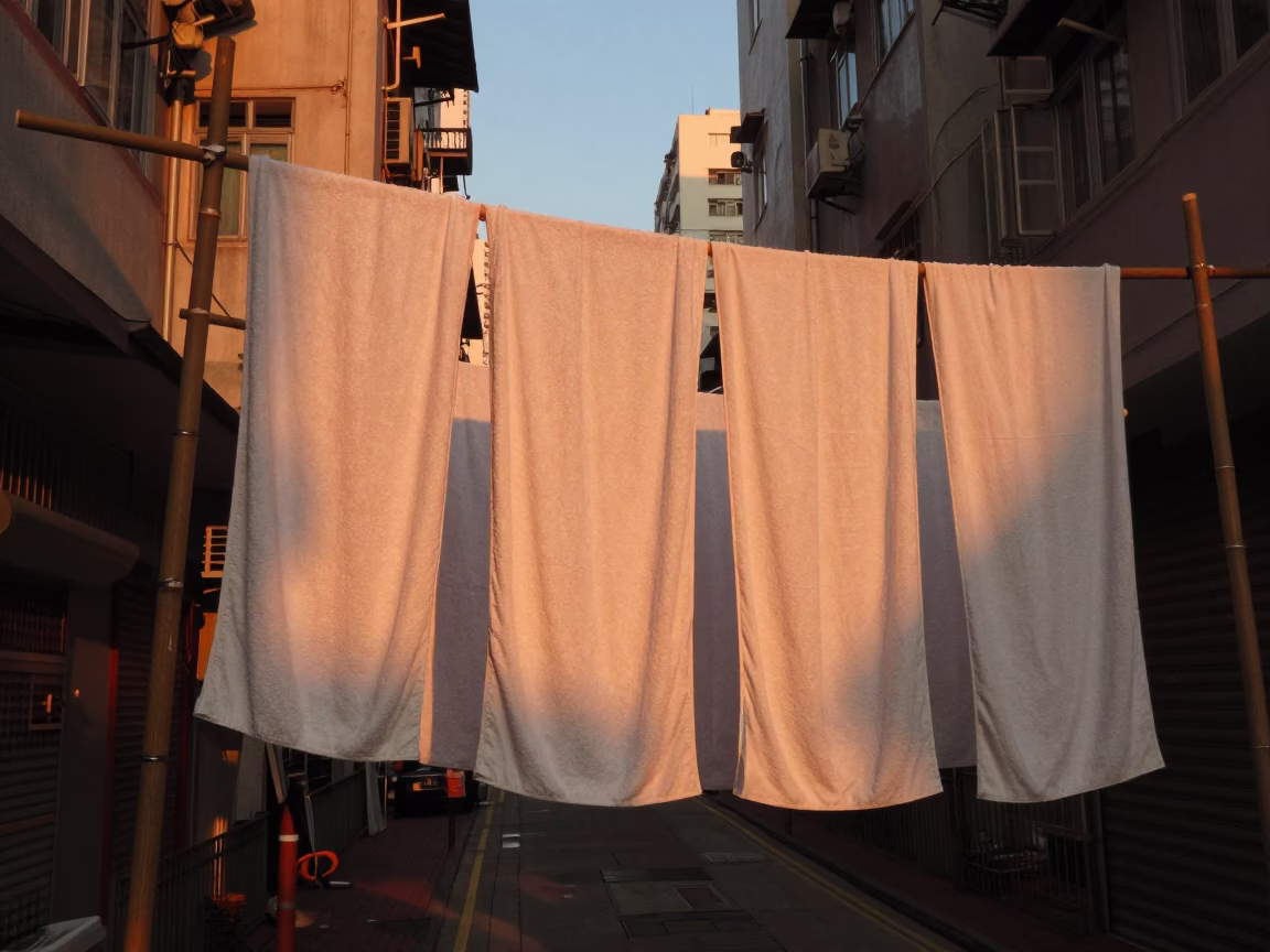 Sunset Light on Street Scene in Hong Kong in in Hong Kong, Hong Kong