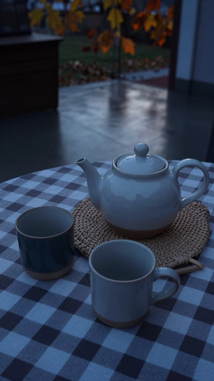 Teapot Mugs Autumn Twilight Ulm Nook in on a reading nook cushion in Ulm