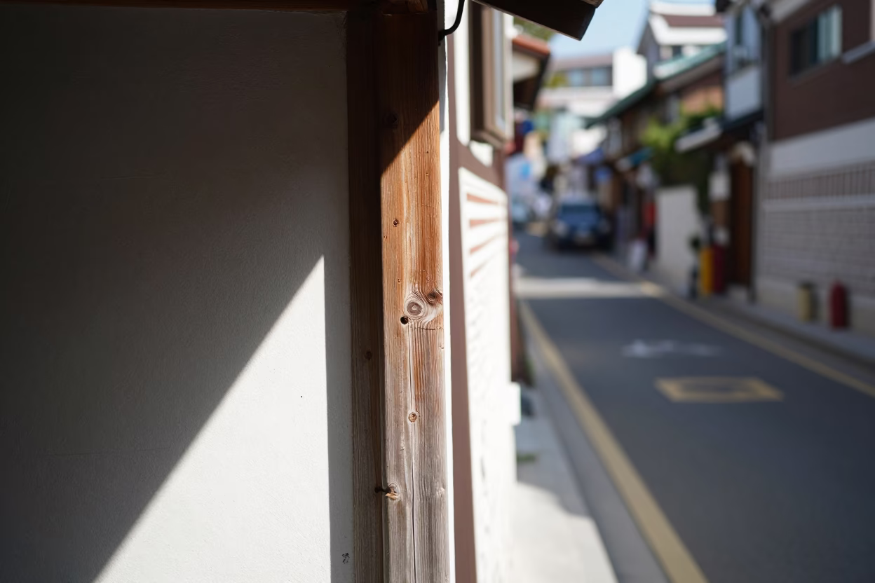 The Flat Glare Of Noon Light on Street Doorframe in Busan in in Busan, South Korea