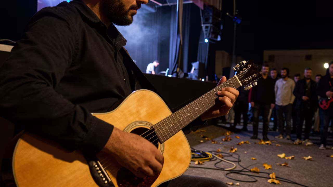 Tikrit Night Busker Guitar Performance in at a street corner busking spot in Tikrit