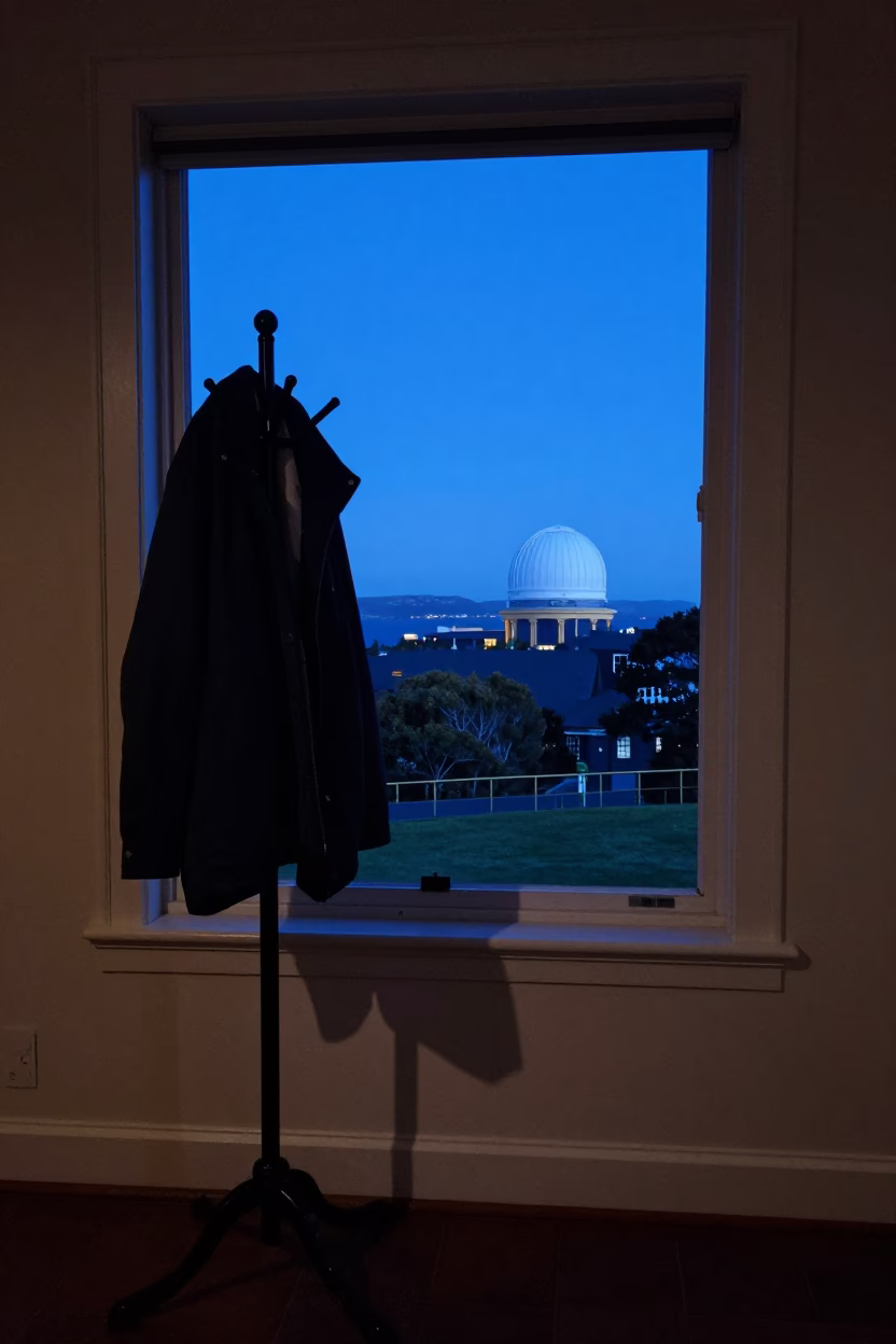 Twilight Scene in Hobart at The Last Blue Light Of Evening in in Hobart, Tasmania, Australia