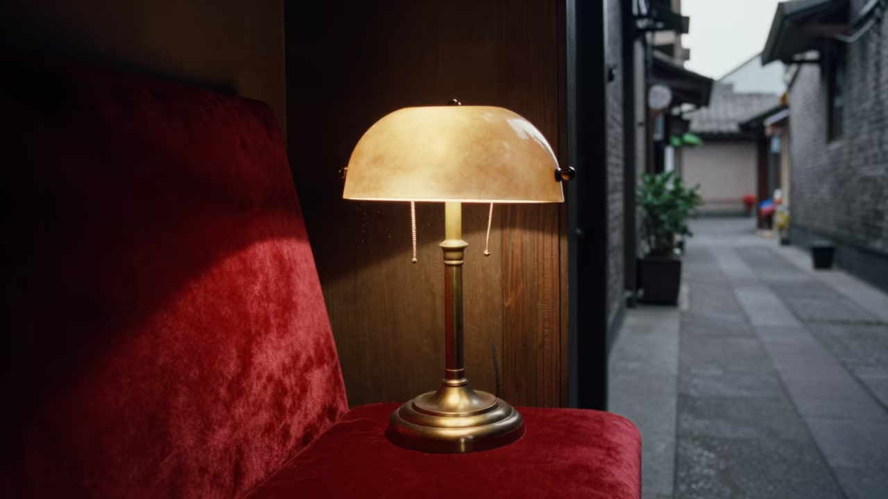 Velvet Chair Lamp in Chengdu Alley Midday in on a velvet chair in Kuanzhai Alley, Chengdu