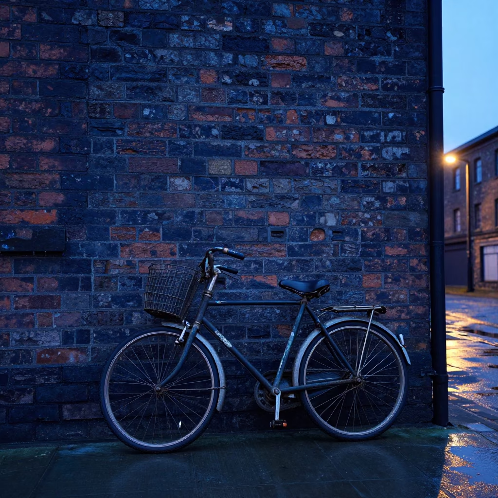 Weathered Bicycle in Liverpool in in Liverpool, United Kingdom