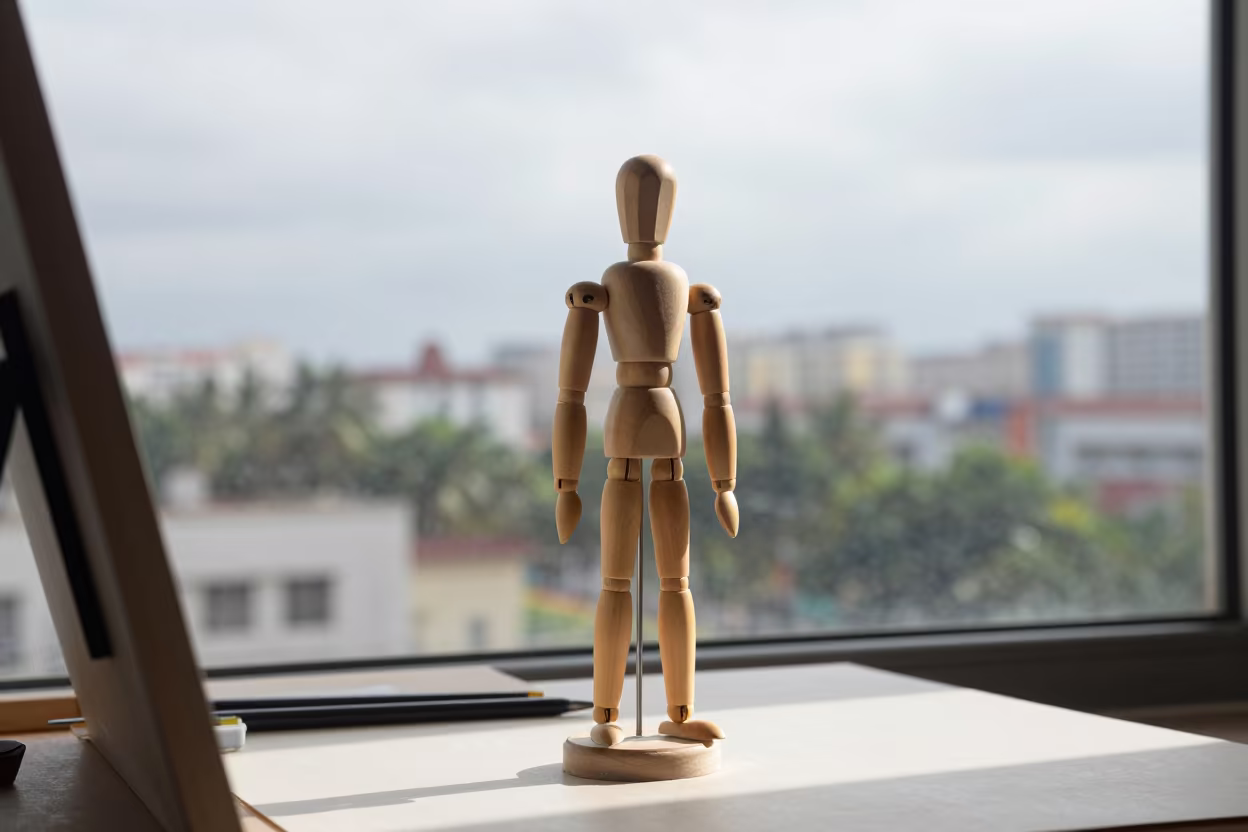 Wooden Mannequin on Drawing Table in Dadu in in Dadu